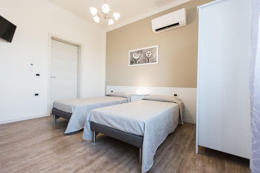 Dolce Dormire Civitanova Civitanova Marche Bagian luar foto